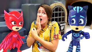 La diversión absoluta de los juguetes de PJ Masks La Guardería Infantil de Ana Vídeos para niños [upl. by Ellierim704]