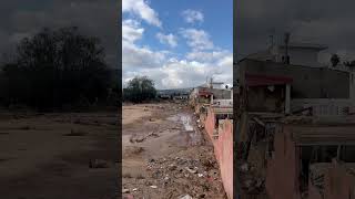 Así quedaron las viviendas más cercanas al barranco en Torrent La UME busca aquí a Izan y a Rubén [upl. by Aerdnaz425]