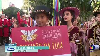 Fé e tradição Cortejo do Divino marca início da festa em 20 comunidades [upl. by Annabella]