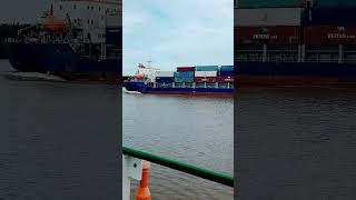 Passing denan MVicon galatia kapaltugboat ship pelayaranindonesia pelautindonesia [upl. by Aslehc354]