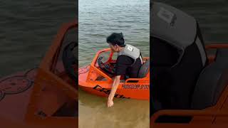 Shaking shaking Go kart Mini water ski jet speedboat motor boat yacht scooter [upl. by Notyap985]