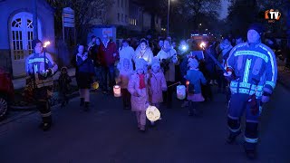 Lange Tradition ist es jedes Jahr im November im Knirpsenland in Pößneck das Martinsfest zu feiern [upl. by Avilla648]