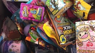 Blind Bag Bonanza 3 Minecraft Shopkins Season One Unboxing  PSToyReviews [upl. by Eleonora205]