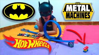 Pista METAL MACHINES ROAD RAMPAGE compatível com HOT WHEELS do Batman [upl. by Okier430]