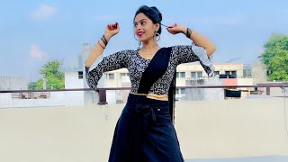 LAAD LADAU  Laad Piya ke  Sapna chaudhary  Dance video  New Haryanvi song  Devangini Rathore [upl. by Sheets]