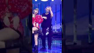 YGXs Dony of Kwon Twins LALISA fancam inkigayo [upl. by Casaleggio502]