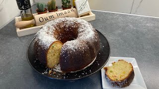 كيك ساهل وراقي بالفواكه المعسلة يستاهل تجربوه  Yoghurt vanillecake met gedroogde vruchten [upl. by Eile606]