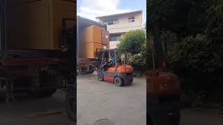 Ketika operator forklift bermain dengan skill [upl. by Kafka447]