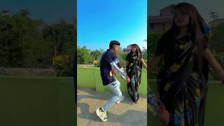 kise SeGadhila Jhianku Lo status  Kie Se gadhila jhianku Lo Dj trending viral new dance [upl. by Cornelle106]