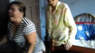 Abuelita Bailando Perreo [upl. by Dianuj]