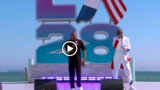 Snoop Dogg brings Out Dr Dre Olympics Closing ceremony Transitioning from Paris To Los Angeles 2028 [upl. by Donaghue849]