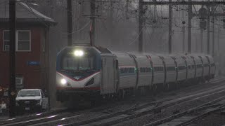 Amtrak 118 quotNortheast Regionalquot Cruises Through Metuchen Station [upl. by Lepp]