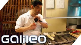 Kann ein japanischer Spitzenkoch Rinderroulade kochen  Galileo  ProSieben [upl. by Breed490]