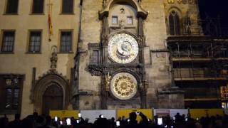 CZ Prague Astronomical Clock Chiming by Night April 2017 [upl. by Earahs]