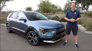 Is the NEW 2023 Kia Niro PHEV a better SUV than a Toyota RAV4 Prime [upl. by Lightman505]