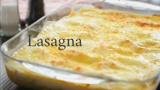 White Sauce Chicken Lasagna  Creamy Bechamel Sauce tavuklu lazanya tarifi [upl. by Rehpotsrihc]