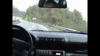 Grosse frayeur  Dérapage sur lautoroute avec une Audi A4 [upl. by Leohcin131]