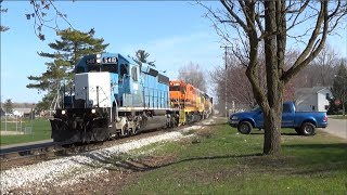 TRRS 332 NREX 5418 Leads Marquette Rail Z151 in Comstock Park MI [upl. by Grane]