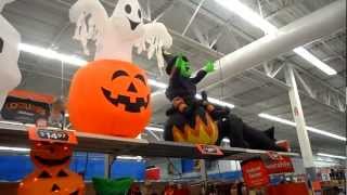 HALLOWEEN 🎃 DISPLAY OF LATEST ITEMS FOR SALE AT WALMART KISSIMMEE FLORIDA 🇺🇸 [upl. by Haydon38]