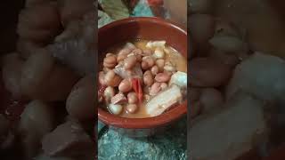 Fagioli con le cotenne di maiale cotiche e pancetta cotti nella pignata [upl. by Elum]