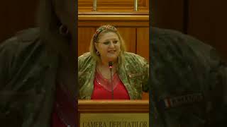 Diana Sosoaca intra in joc pentru functia de Presedinte al Romaniei [upl. by Oirasor]