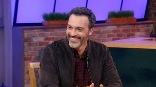 Reid Scott Gushes Over quotBig Sisterquot Julia LouisDreyfus  Talks The Emotional Last Season Of Veep [upl. by Hamel977]