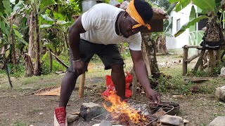 Grizzle Boss COOKING ON THE FARM 🚜 😋 👌 😍 [upl. by Nancie]