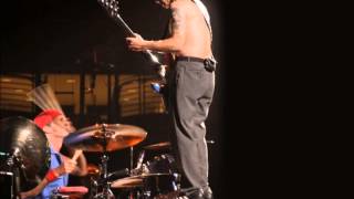 Red Hot Chili Peppers  Mellowship Slinky in B Major tease live Zurich 2003 [upl. by Ydac163]