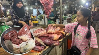 Market show  Chef pich buy beef heart kidney tongue meat and ingredients to cook with 2 recipes [upl. by Rhiamon]