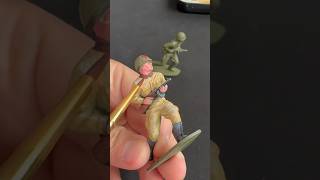 Army men painting WW2 Russian Infantry Airfix [upl. by Ylerebmik]