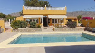 ALBATERA 5 Bed Detached Villa with Pool Garage Solarium amp 2 Guest Apartments ©WhiteVillasInSpain [upl. by Nnalorac]