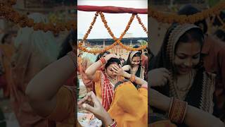 छठ पूजा Special उगs हे सूरज देव Uga Hai Suraj Dev ANURADHA PAUDWAL Hindi English Lyrics Chhath Puja [upl. by Loos]