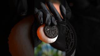 Freeze Dried OREOS [upl. by Hpesojnhoj964]