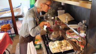 Cours de cuisine aux halles de Sète  Bourride de baudroie [upl. by Dirk]