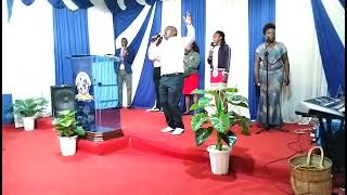 ni yesu anawesa worship song by victor [upl. by Jeramie]