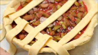 How to weave a latticetop pie crust SomethingEdiblecom [upl. by Ailiec572]