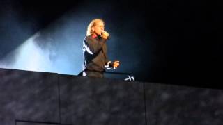 ROGER WATERS  Comfortably Numb Live Stade De France France 21092013 [upl. by Mervin]