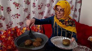 Cooking meatballs with rice flour in a rustic style [upl. by Greenwood]