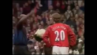 Ole Gunnar Solskjaer red card [upl. by Eden773]