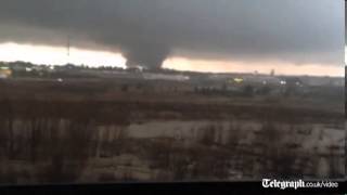 Tornado hits Mississippi [upl. by Aaron]