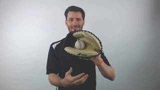 Review SSK Black Line 33quot Catchers Mitt S19B33C [upl. by Aiclef812]