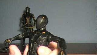 Tron Legacy Deluxe Rinzler Figure Review [upl. by Nillek712]