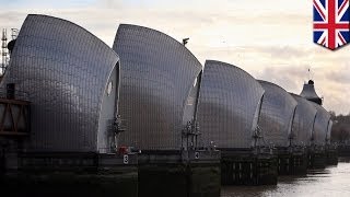 How does the Thames barrier protect London from floodings [upl. by Joaquin]