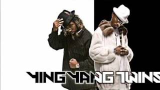 Ying Yang Twins Kick In Da Door Dem Bitches Scared  download lnk [upl. by Milinda844]