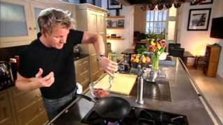 Chef Ramsay How to stir fry beef [upl. by Fortier788]