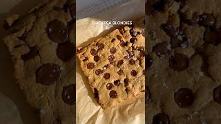 High protein chickpea blondies recipe healthyfood chickpeablondie veganrecipes [upl. by Yliak]