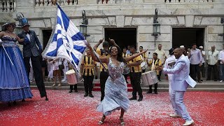 Brésil  retour du Carnaval de Rio après 2 ans dabsence [upl. by Analeh667]