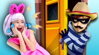 Knock Knock Whos at the Door  More Nursery Rhymes amp Kids Songs  Cherry Berry Song [upl. by Wilden]