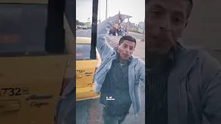 Taxista agrede el vehículo del sitp o tranmilenio Me encanta vivir en Bogota meme mundodelacalle [upl. by Behah]