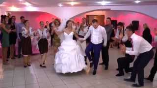 Nunta incredibila Awesome First Dance For Bride amp Groom Incredible Romania [upl. by Goldstein]